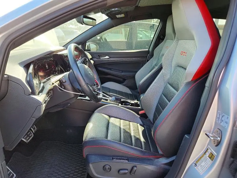 2023 VOLKSWAGEN GTI SE  