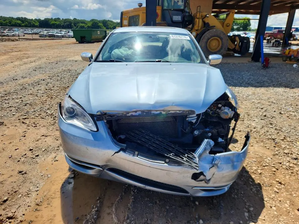 2013 CHRYSLER 200 LIMITED  