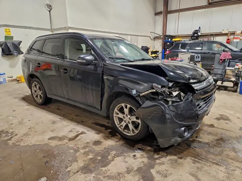 2014 MITSUBISHI OUTLANDER SE  