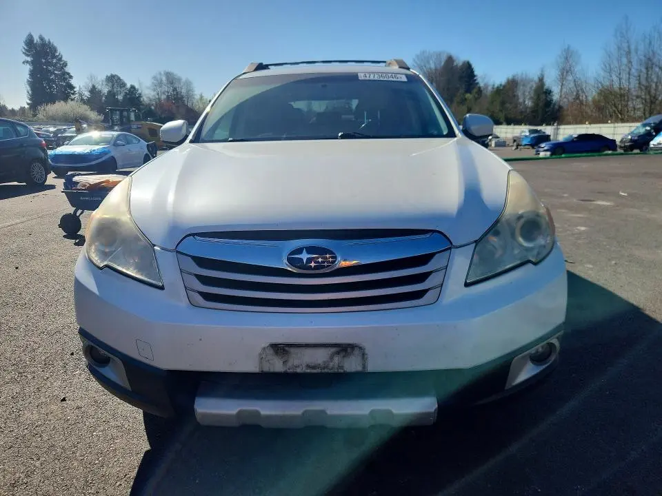 2011 SUBARU OUTBACK 2.5I LIMITED  