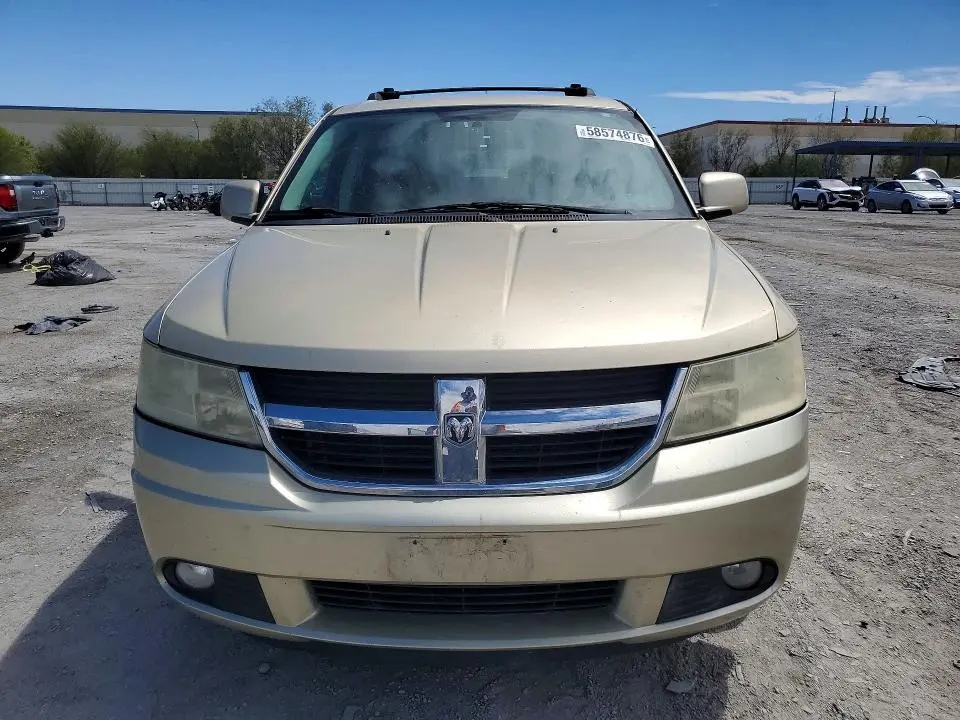 2010 DODGE JOURNEY SXT  