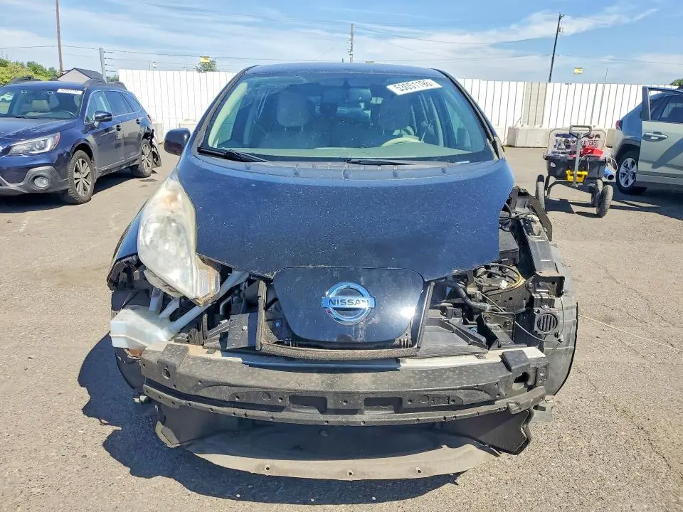 2016 NISSAN LEAF SV  
