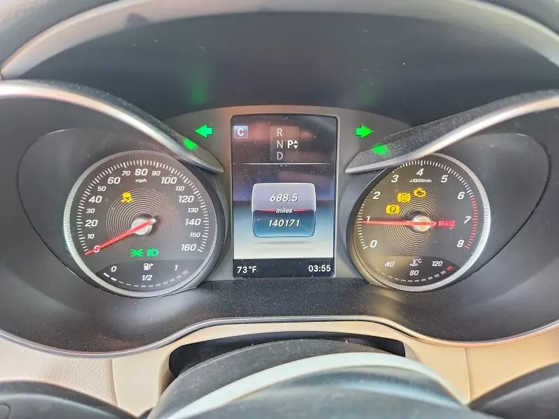 2017 MERCEDES-BENZ GLC 300  