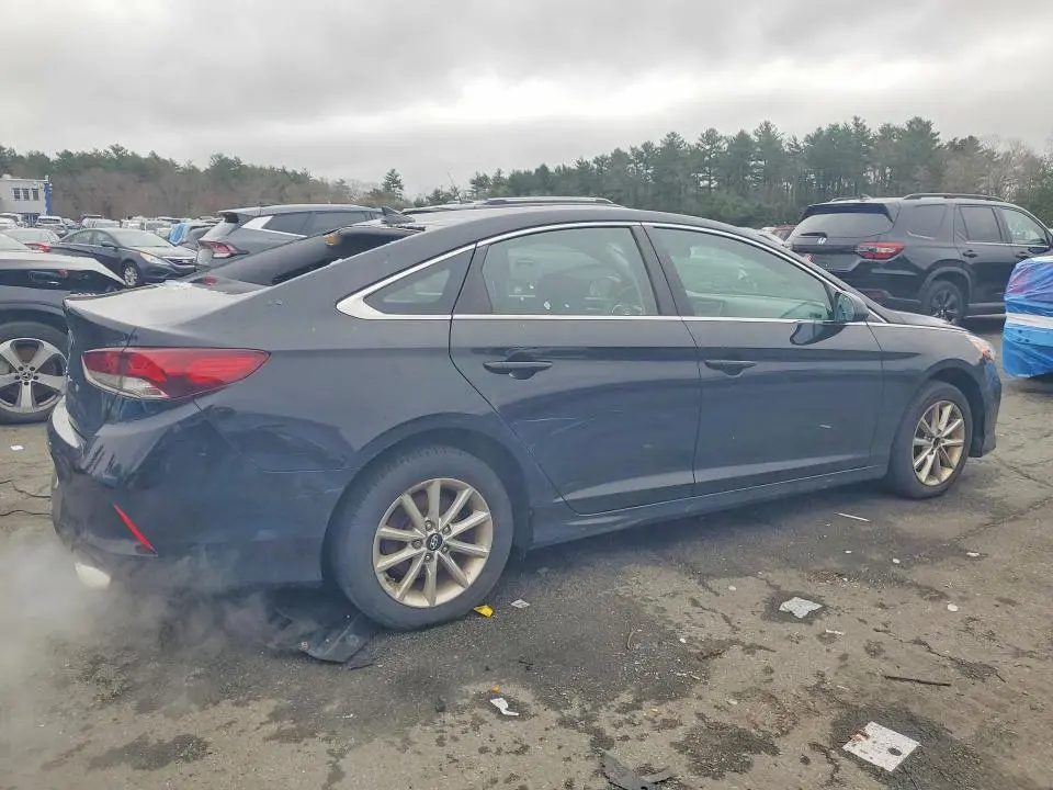 2018 HYUNDAI SONATA SE  