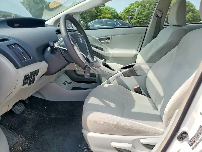 2014 TOYOTA PRIUS TWO  