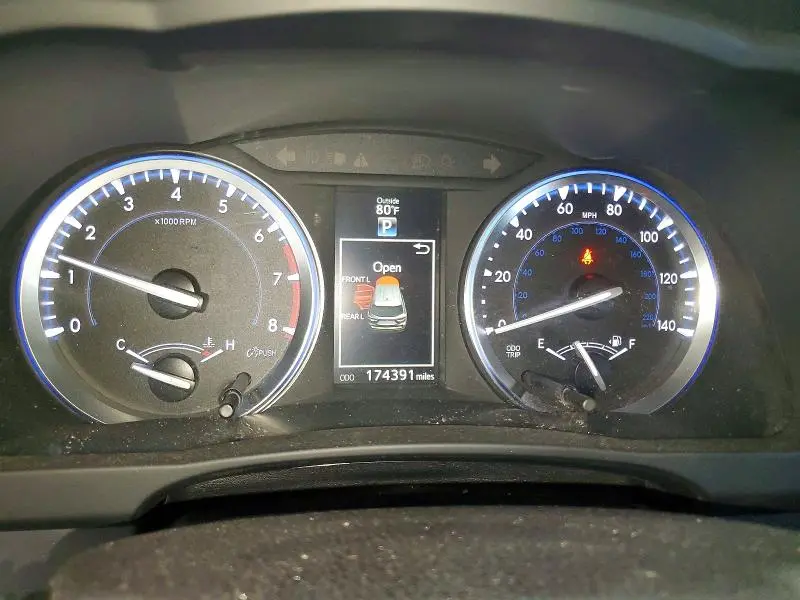 2016 TOYOTA HIGHLANDER XLE  