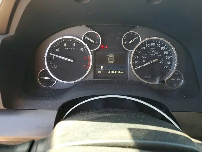 2014 TOYOTA TUNDRA SR5  