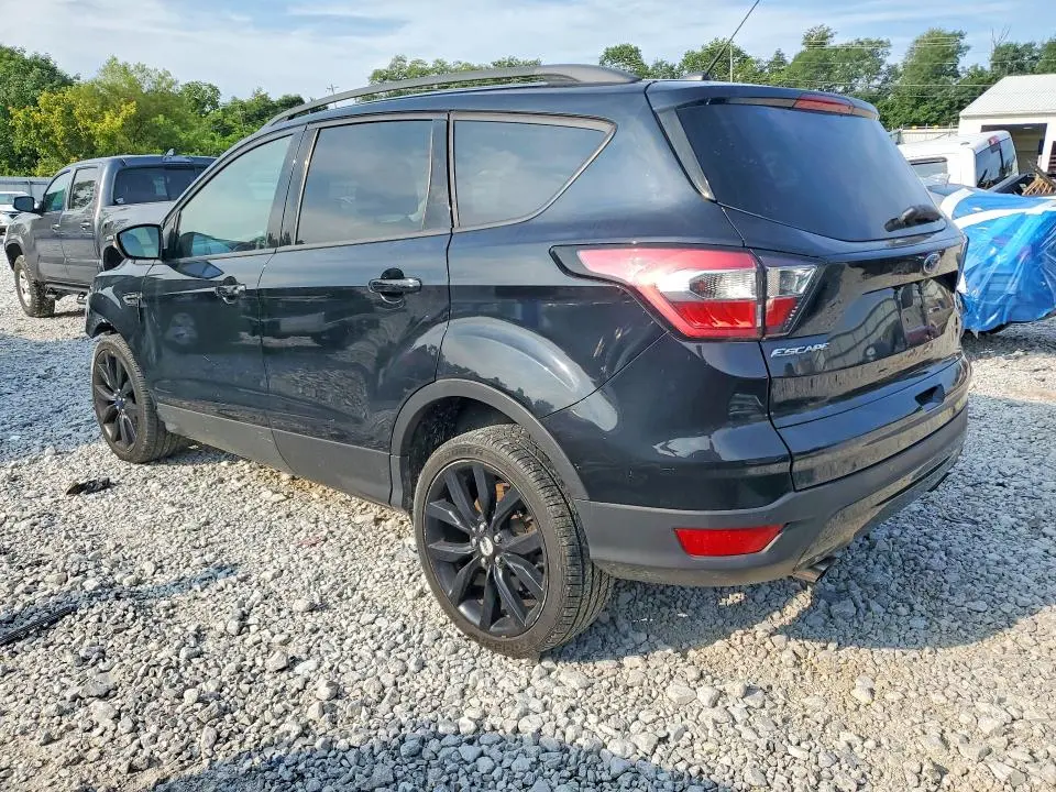 2017 FORD ESCAPE TITANIUM  