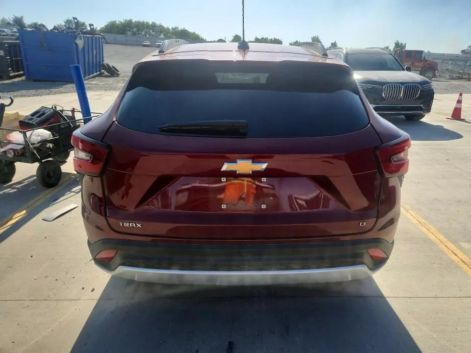 2025 CHEVROLET TRAX 1LT  
