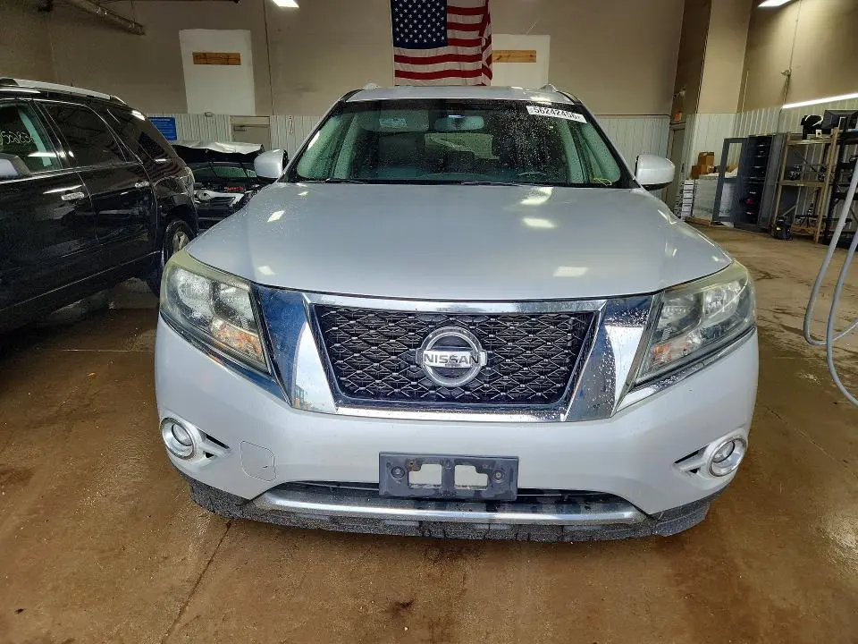 2013 NISSAN PATHFINDER S  