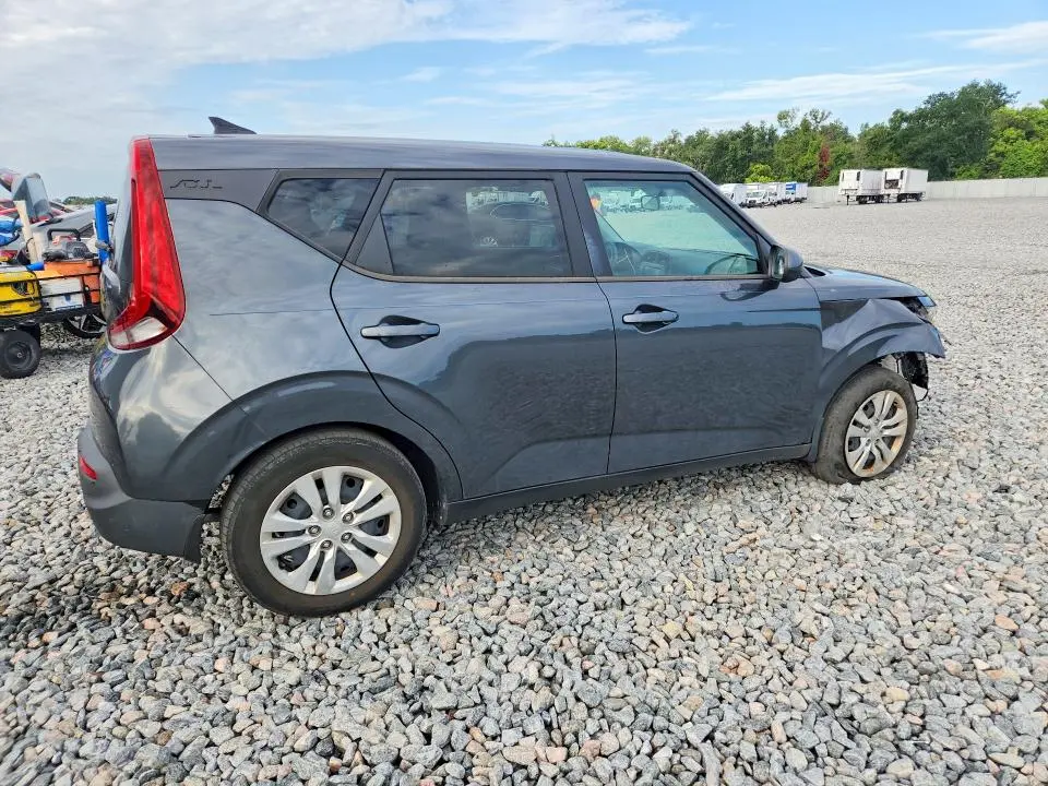 2021 KIA SOUL LX  