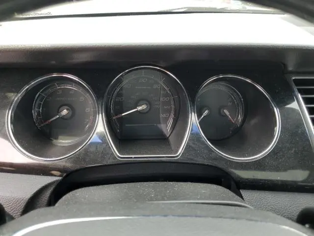 2011 FORD TAURUS LIMITED  