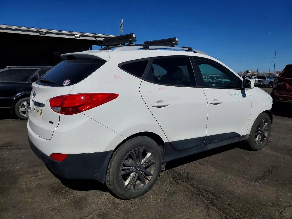 2014 HYUNDAI TUCSON SE  