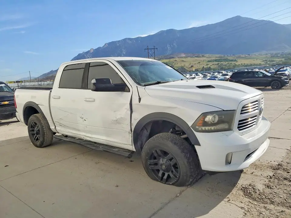 2016 RAM 1500 SPORT  