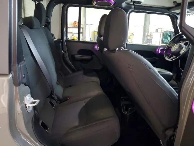 2021 JEEP GLADIATOR   