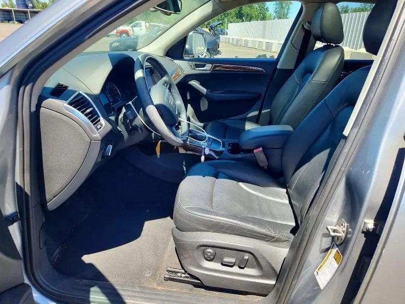 2011 AUDI Q5 PREMIUM PLUS  