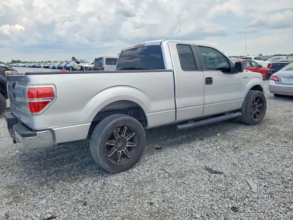 2010 FORD F150 SUPER CAB  