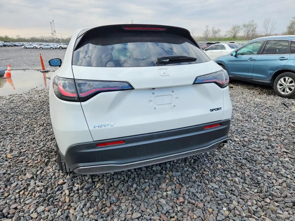 2025 HONDA HR-V SPORT  