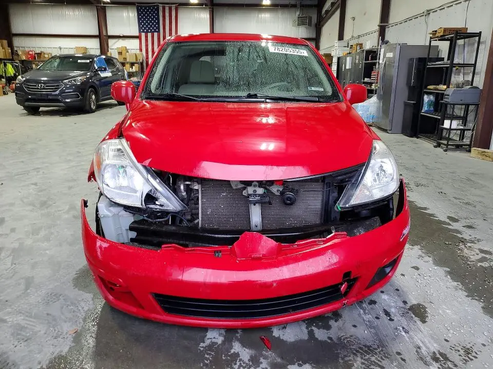 2010 NISSAN VERSA   