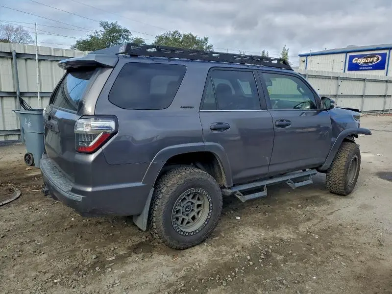 2014 TOYOTA 4RUNNER SR5  