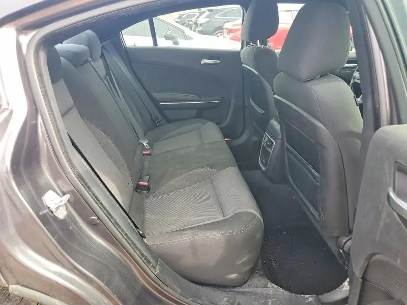 2015 DODGE CHARGER SE  