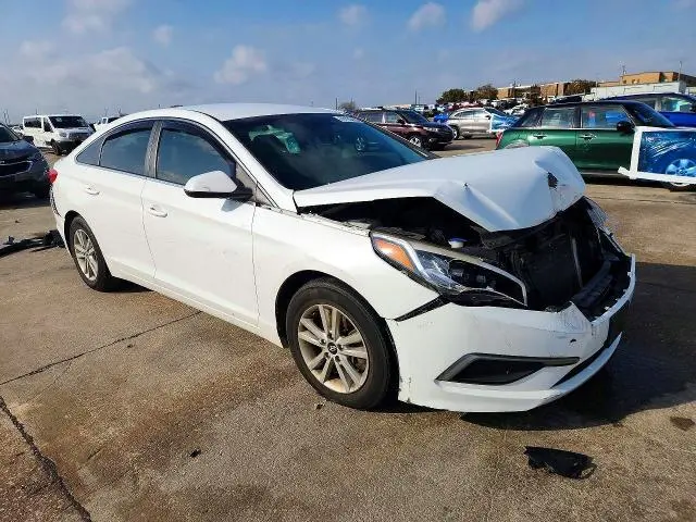 2016 HYUNDAI SONATA SE  