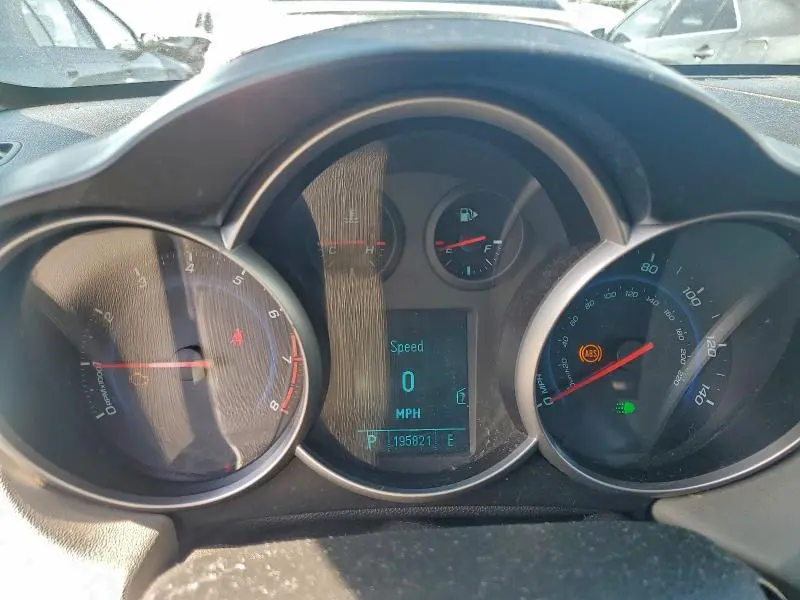 2011 CHEVROLET CRUZE LS  