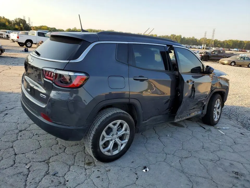 2024 JEEP COMPASS LATITUDE  