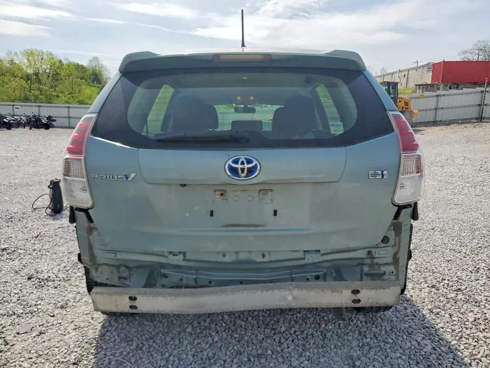2015 TOYOTA PRIUS V TWO  