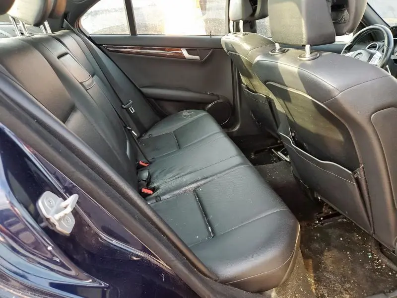 2013 MERCEDES-BENZ C 250  