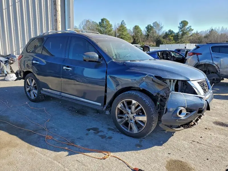 2013 NISSAN PATHFINDER S  