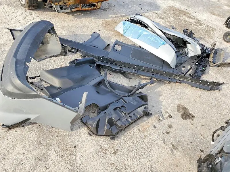 2024 TOYOTA SIENNA WOODLAND EDITION  