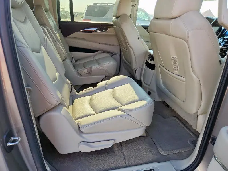2015 CADILLAC ESCALADE ESV LUXURY  
