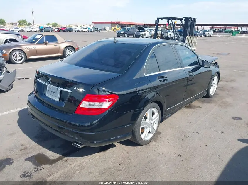 2011 MERCEDES-BENZ C 300 LUXURY 4MATIC/SPORT 4MATIC