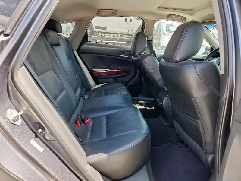 2012 HONDA CROSSTOUR EXL  