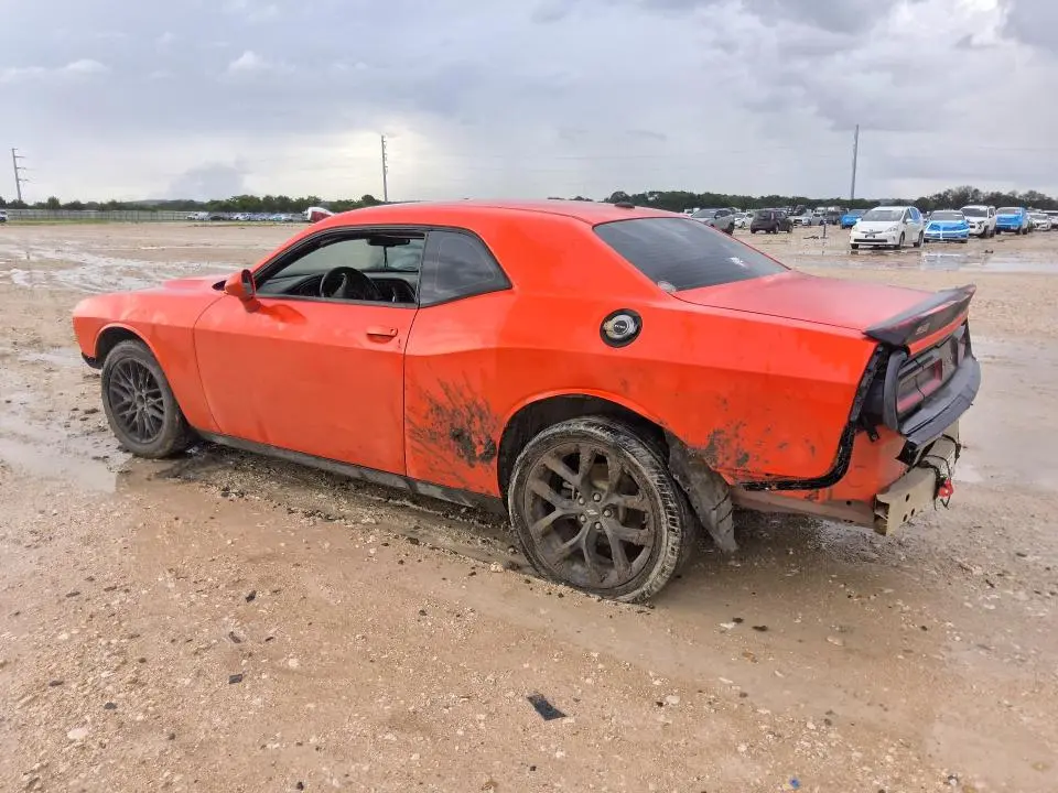 2020 DODGE CHALLENGER SXT  