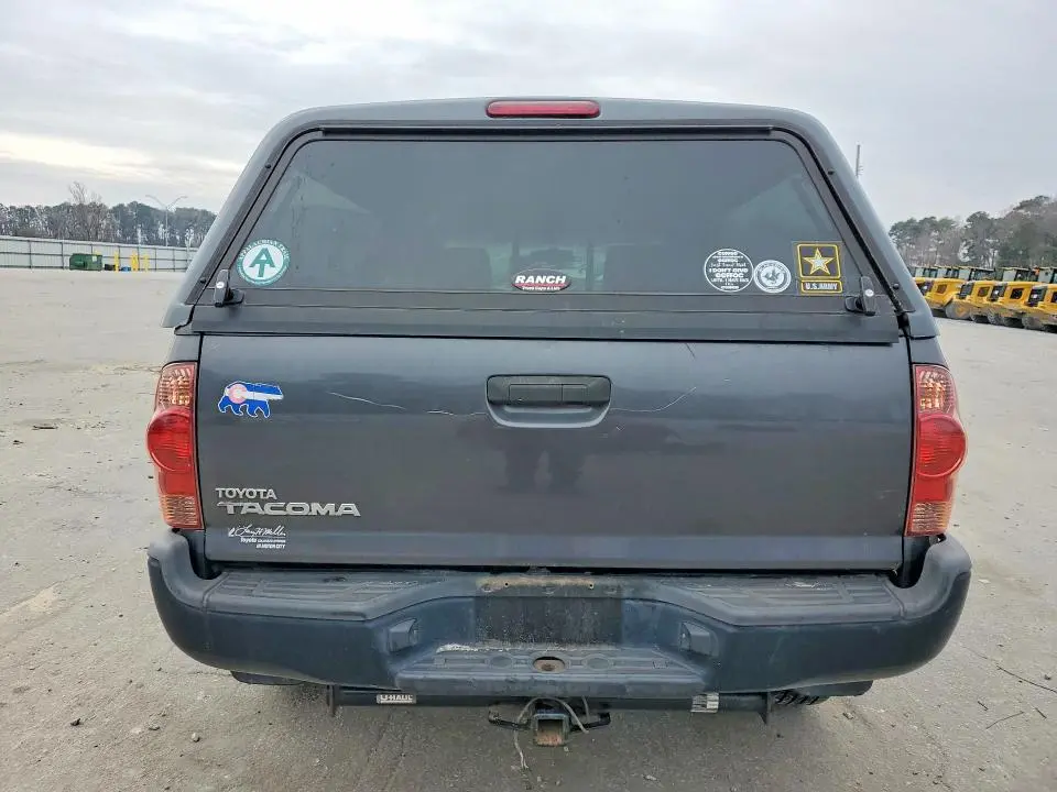 2013 TOYOTA TACOMA BASE  