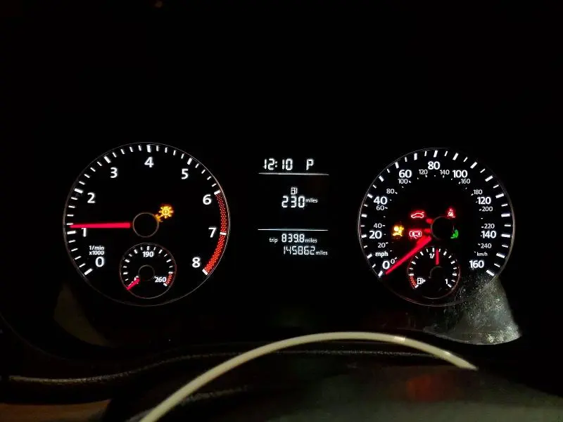 2015 VOLKSWAGEN PASSAT S  
