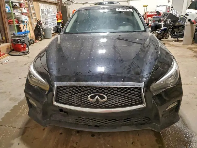 2017 INFINITI Q50 RED SPORT 400  