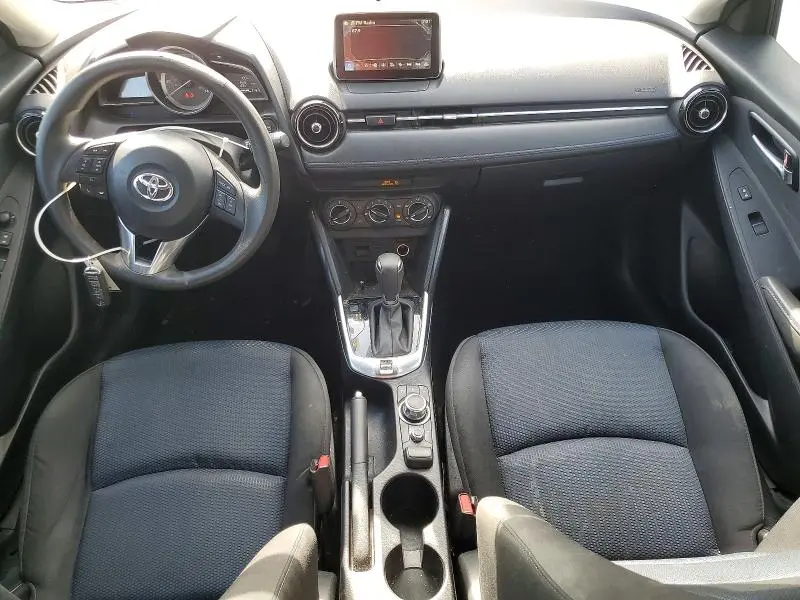 2017 TOYOTA YARIS IA BASE  