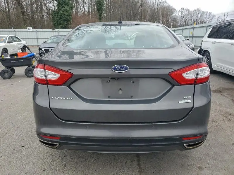 2016 FORD FUSION SE  