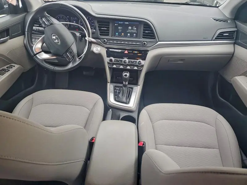 2019 HYUNDAI ELANTRA SEL  