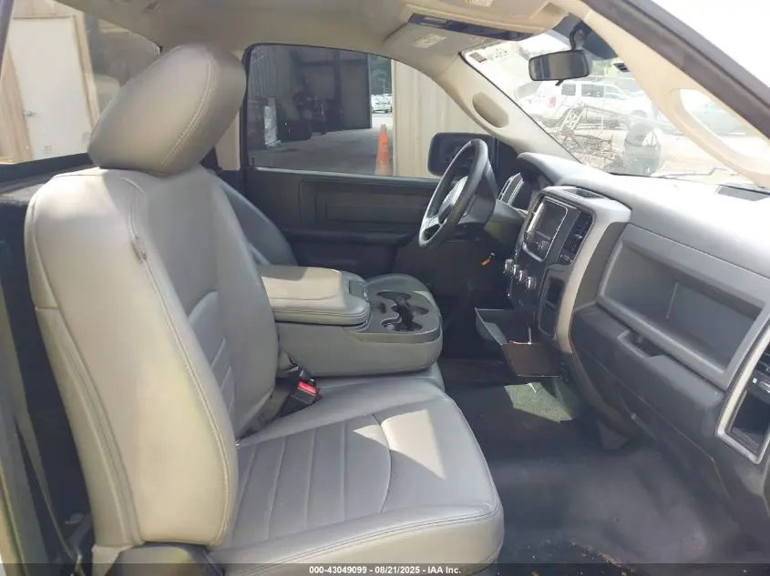 2018 RAM 1500 TRADESMAN  4X2 8' BOX