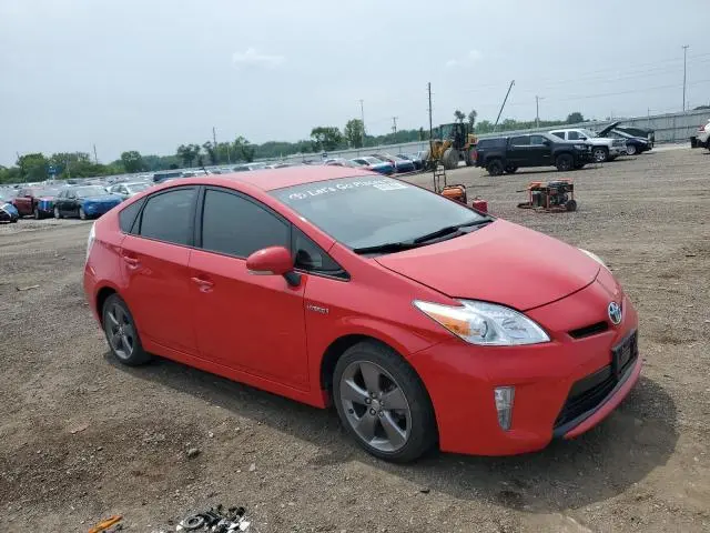 2015 TOYOTA PRIUS   