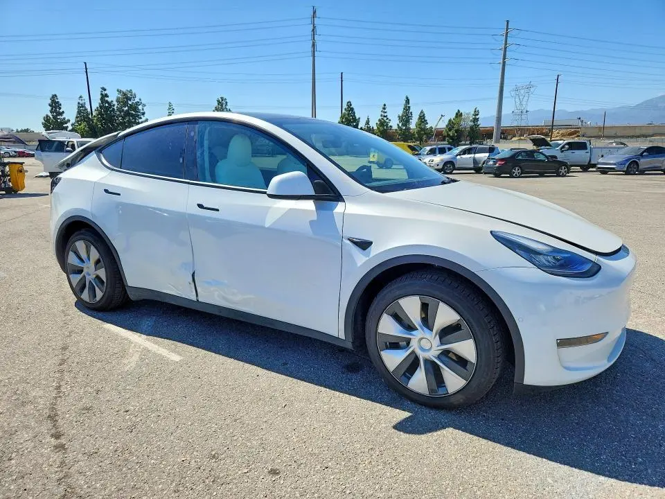 2022 TESLA MODEL Y   