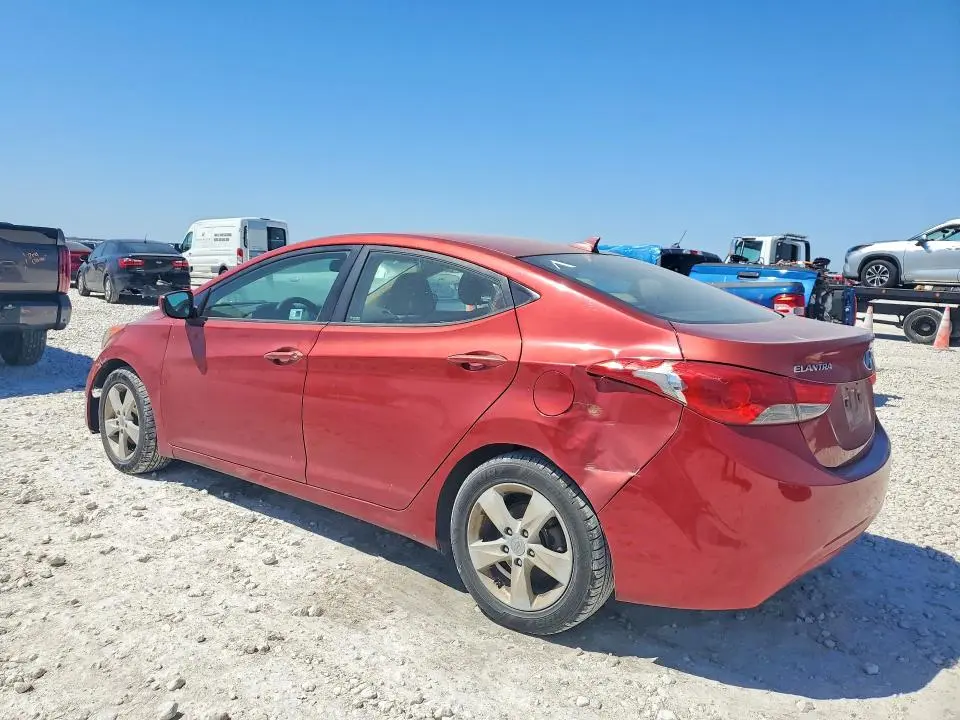 2013 HYUNDAI ELANTRA GLS  