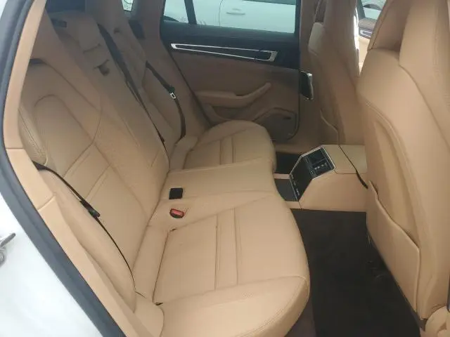 2023 PORSCHE PANAMERA BASE  