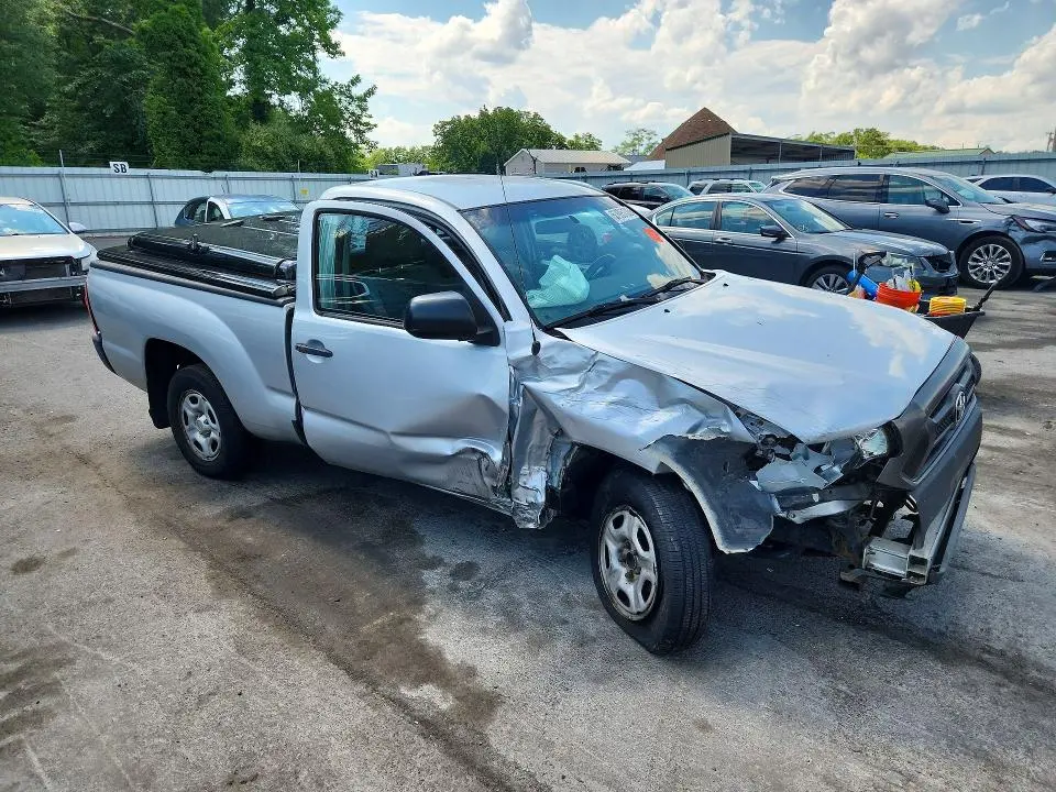 2013 TOYOTA TACOMA BASE  