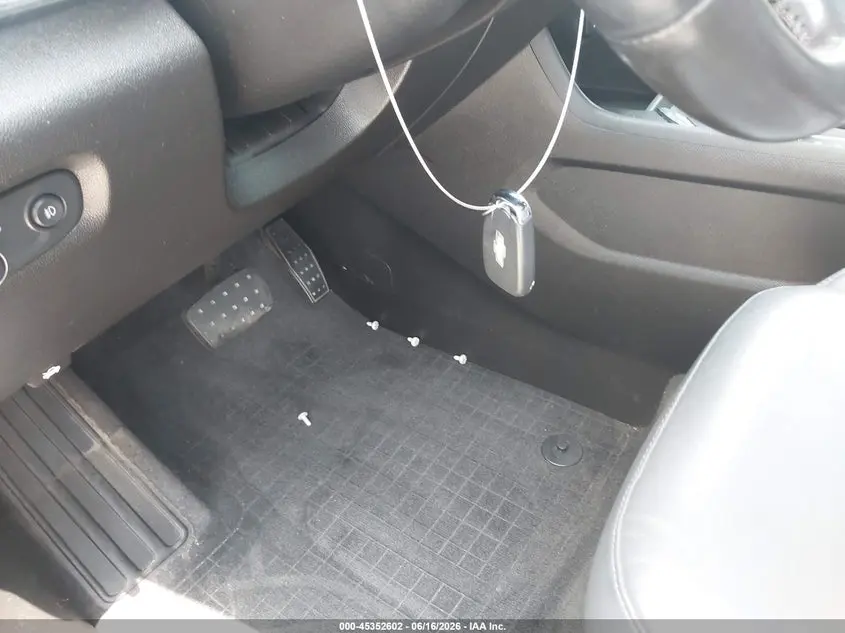 2020 CHEVROLET TRAVERSE FWD LT LEATHER