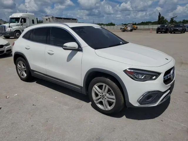 2023 MERCEDES-BENZ GLA 250 4MATIC  